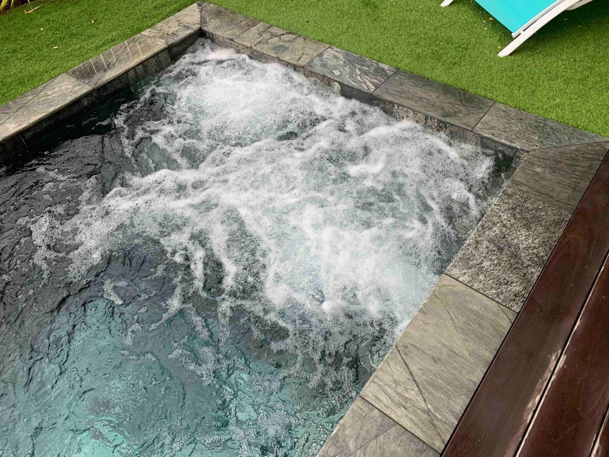 Villa Leu Toucan Canot 생뢰 외부 사진